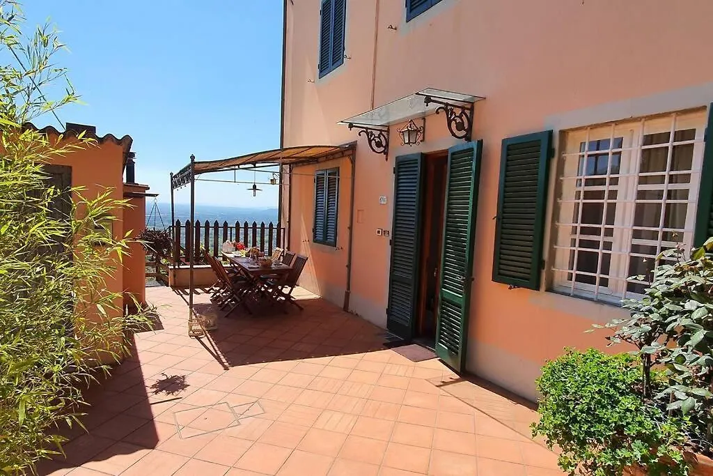 Alla Collina Del Sole Lucca İtalya